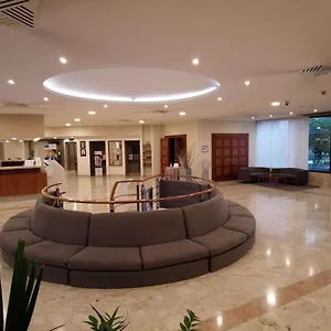 Western Park Plasencia