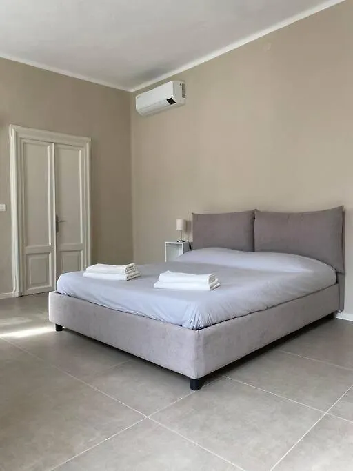 Home 11 Piacenza